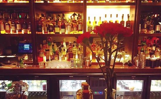 如何裝修設(shè)計清吧